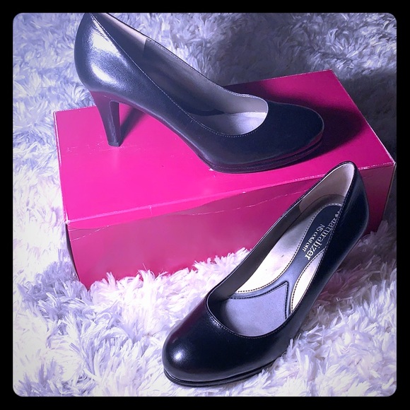 naturalizer high heels